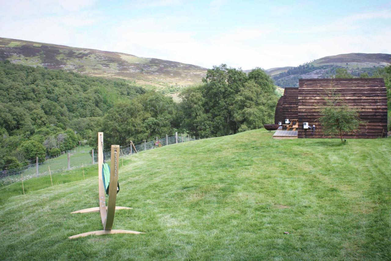 Howe Of Torbeg Hotel Ballater Exterior photo